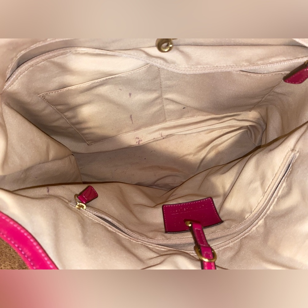 Coach large purse - Picture 4 of 9